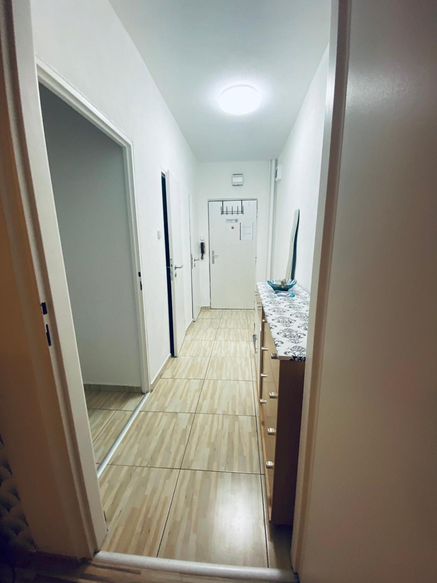 Apartment City Centrum Нитра Экстерьер фото